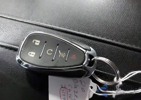 2020 Chevrolet Blazer Fwd 2Lt from USA, damaged, VIN 3GNKBCRS5LS725199